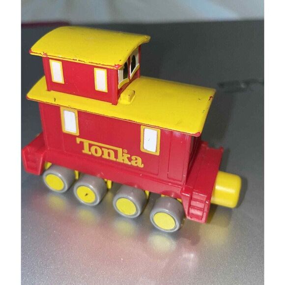 Lil Chuck Tonka Maisto Hasbro Magnetic Train Car 2005 Chucktown Express - Picture 2 of 2